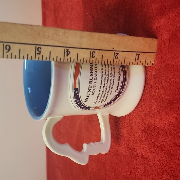 Mount Rushmore South Dakota, 18oz. Mug - Picture 11 of 12